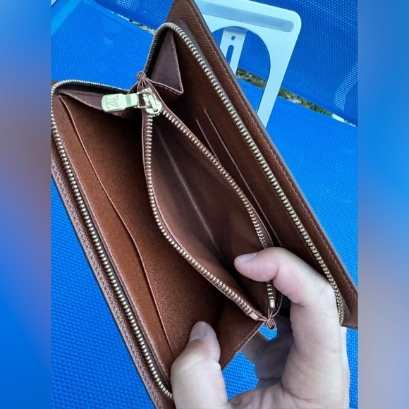 🙏Louis Vuitton Zip Long Wallet - Picture 5 of 11